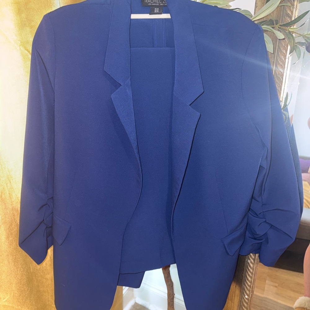 Rachel Zoe Blue Blazer with Notched Lapels and Textured Fabric